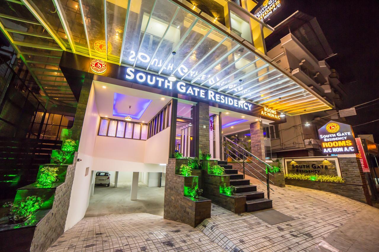 South Gate Residency Hotel Kochi Eksteriør billede