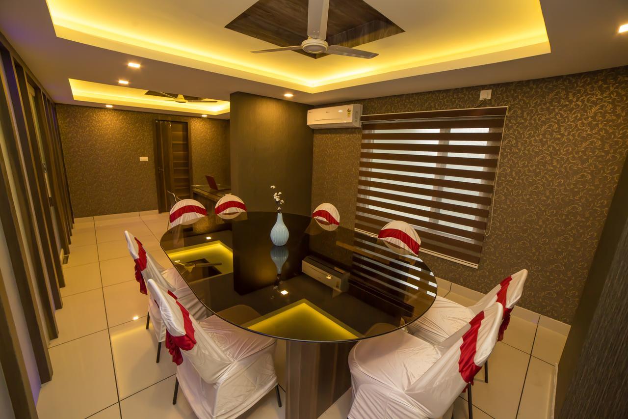 South Gate Residency Hotel Kochi Eksteriør billede
