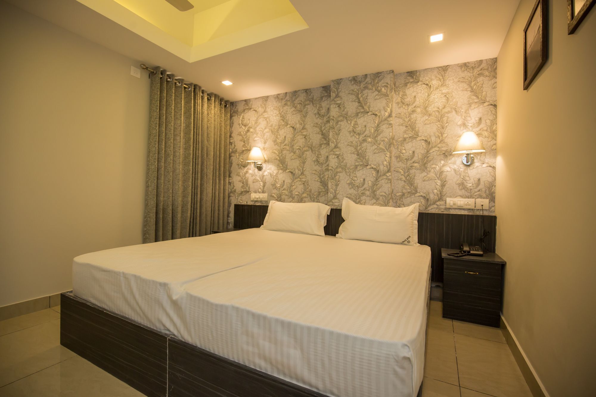 South Gate Residency Hotel Kochi Eksteriør billede